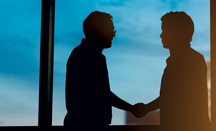 Para construir uma reflexão sobre ética empresarial como asseguradora dos valores de uma empresa, mantendo seu objetivo final, que são os interesses de seus shareholders (acionista-lucro) e stakeholders (fomentadores); como o lucro e a sustentabilidade da empresa, é preciso, antes de tudo, criar um modelo mental que reflita o mundo real. Esse modelo precisa ser construído com elementos da administração e da ética ...